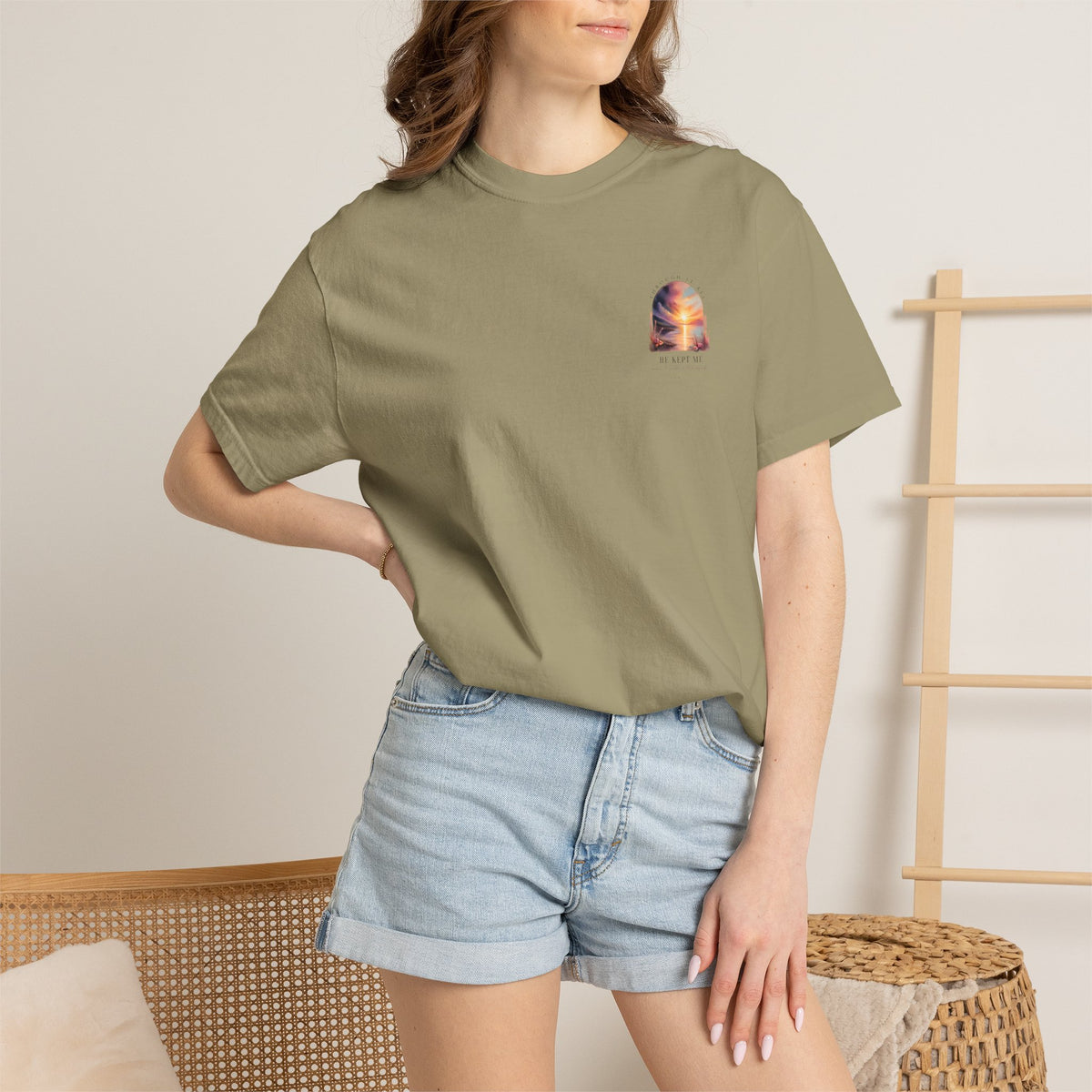 Faith Sunrise T-Shirt — "He Kept Me" Inspirational Graphic Tee