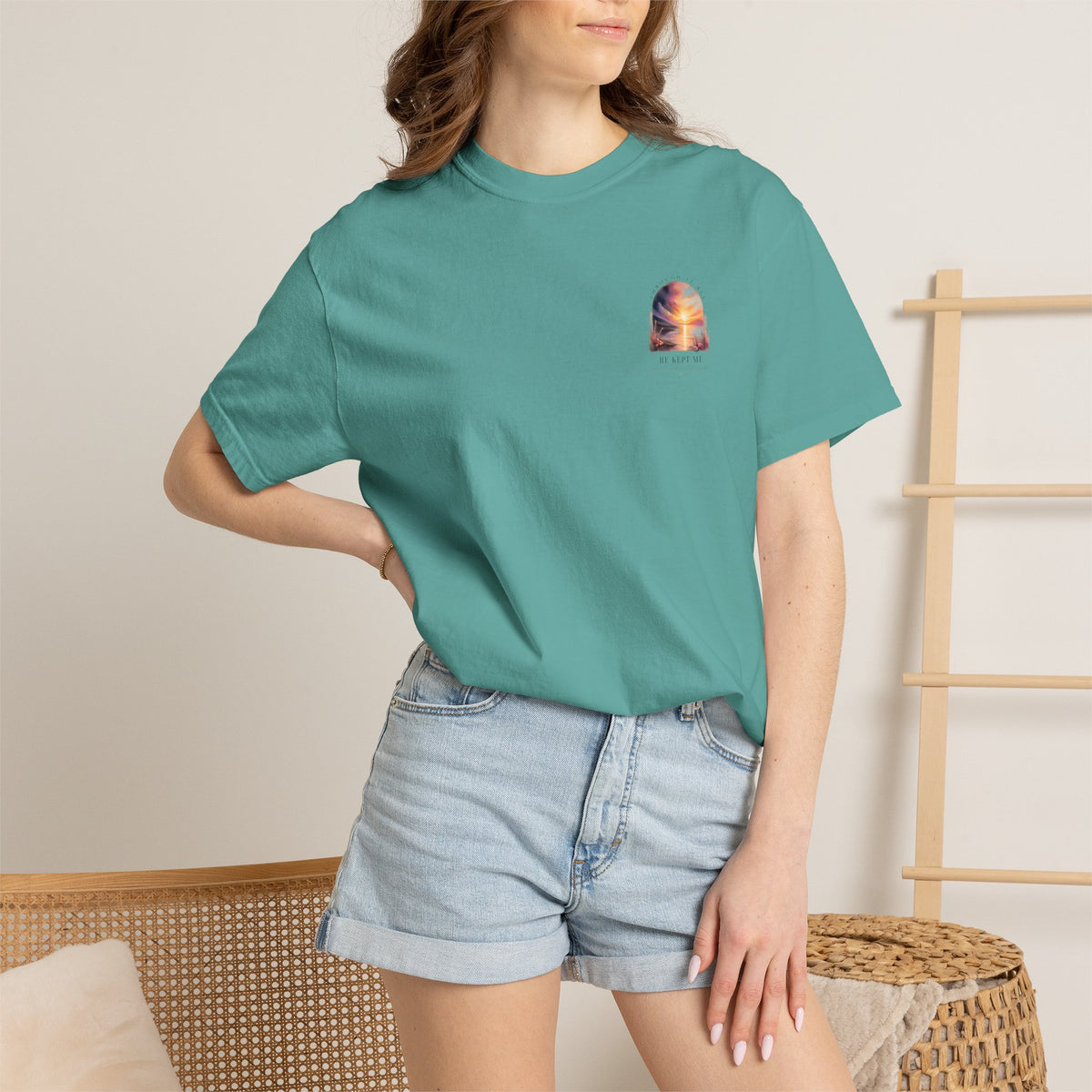 Faith Sunrise T-Shirt — "He Kept Me" Inspirational Graphic Tee
